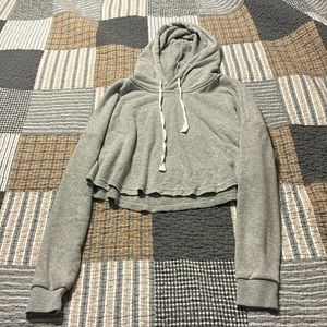 Cropped Hoodie